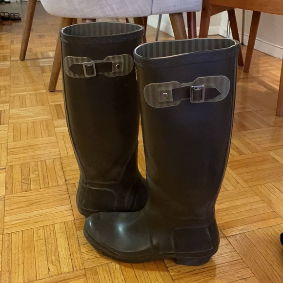Tall Hunter Rain boots - mildly used, like new! - Picture 2 of 4